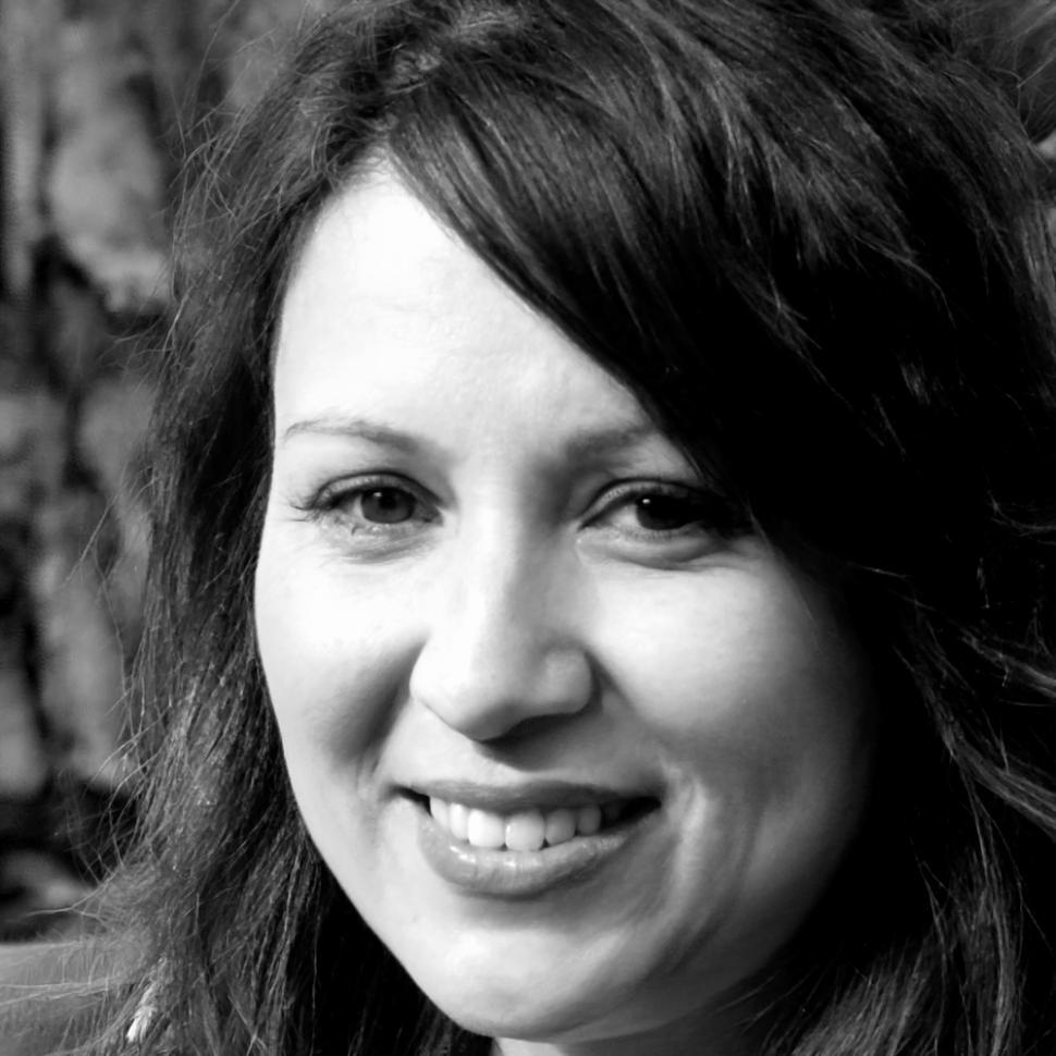 Kursleiterin Franziska Weber, Expertin für Studio-Beleuchtung